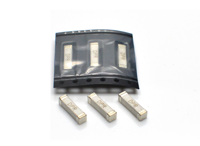 1025TD慢斷貼片保險絲 1025TD1.5-R 1025TD1-R 1025TD2.5-R 1025TD250-R 1025TD2-R 1025TD3.5-R 1025TD3-R 1025TD4-R 1025TD500-R 1025TD5-R 1025TD750-R